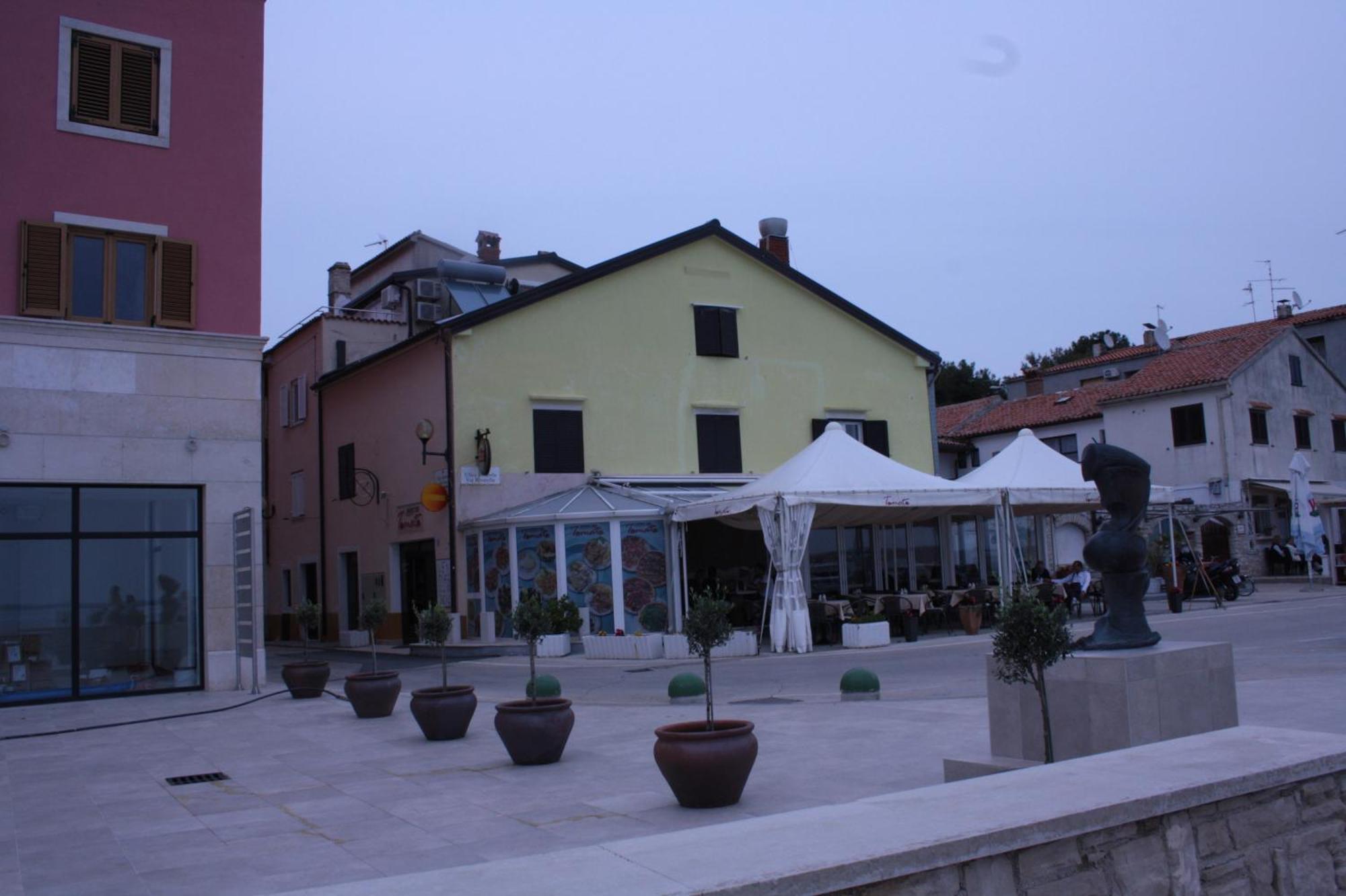Novigrad Istria Apartments Tomato מראה חיצוני תמונה