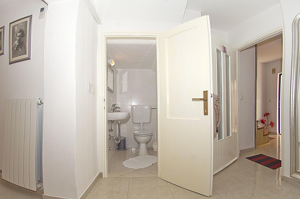 Novigrad Istria Apartments Tomato מראה חיצוני תמונה