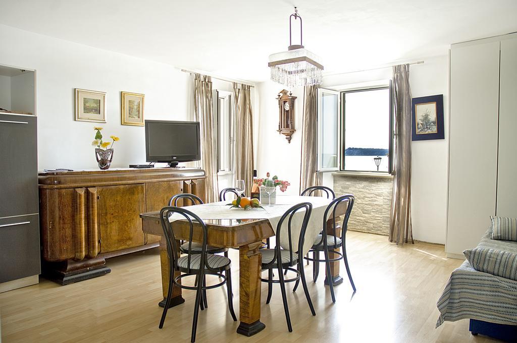 Novigrad Istria Apartments Tomato מראה חיצוני תמונה